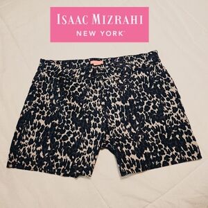 Isaac Mizrahi Leopard Print 4 Pocket Zip-Up Shorts
